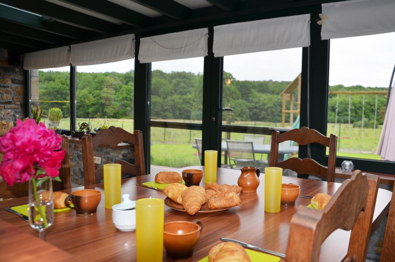Gite Le Petit Coin De Paradis Sautin Montbliart Zewnętrze zdjęcie